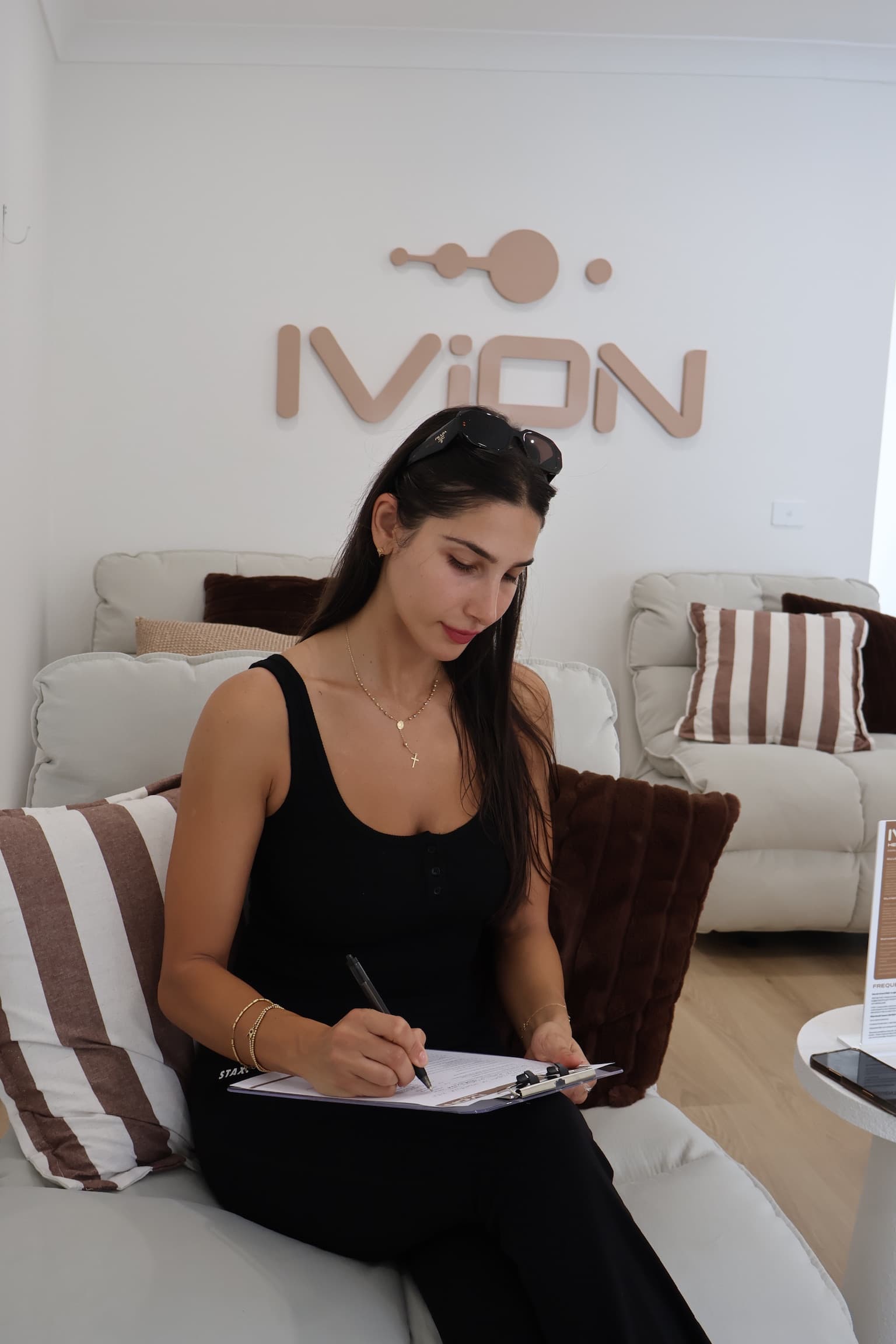 Client consultation at IVION